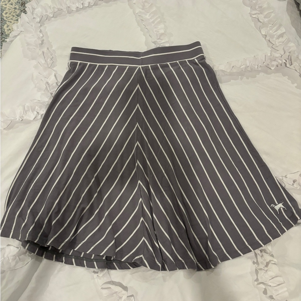 The Black Dog Skirt Size XS
